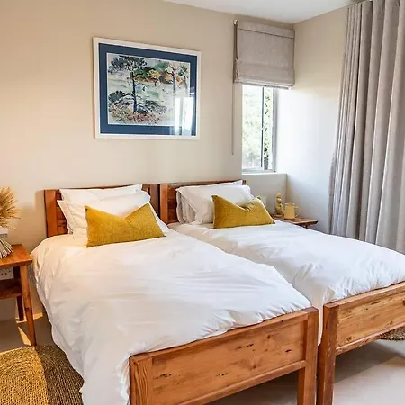 Sandown Synergy Lagoon House Hermanus Exterior photo