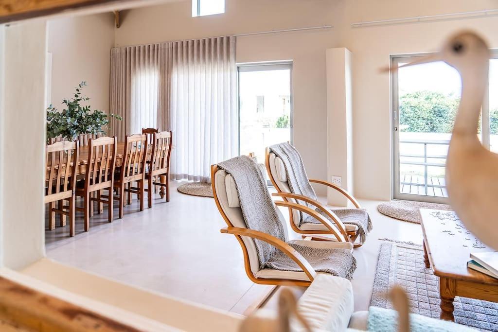 Villa Sandown Synergy Lagoon House Hermanus